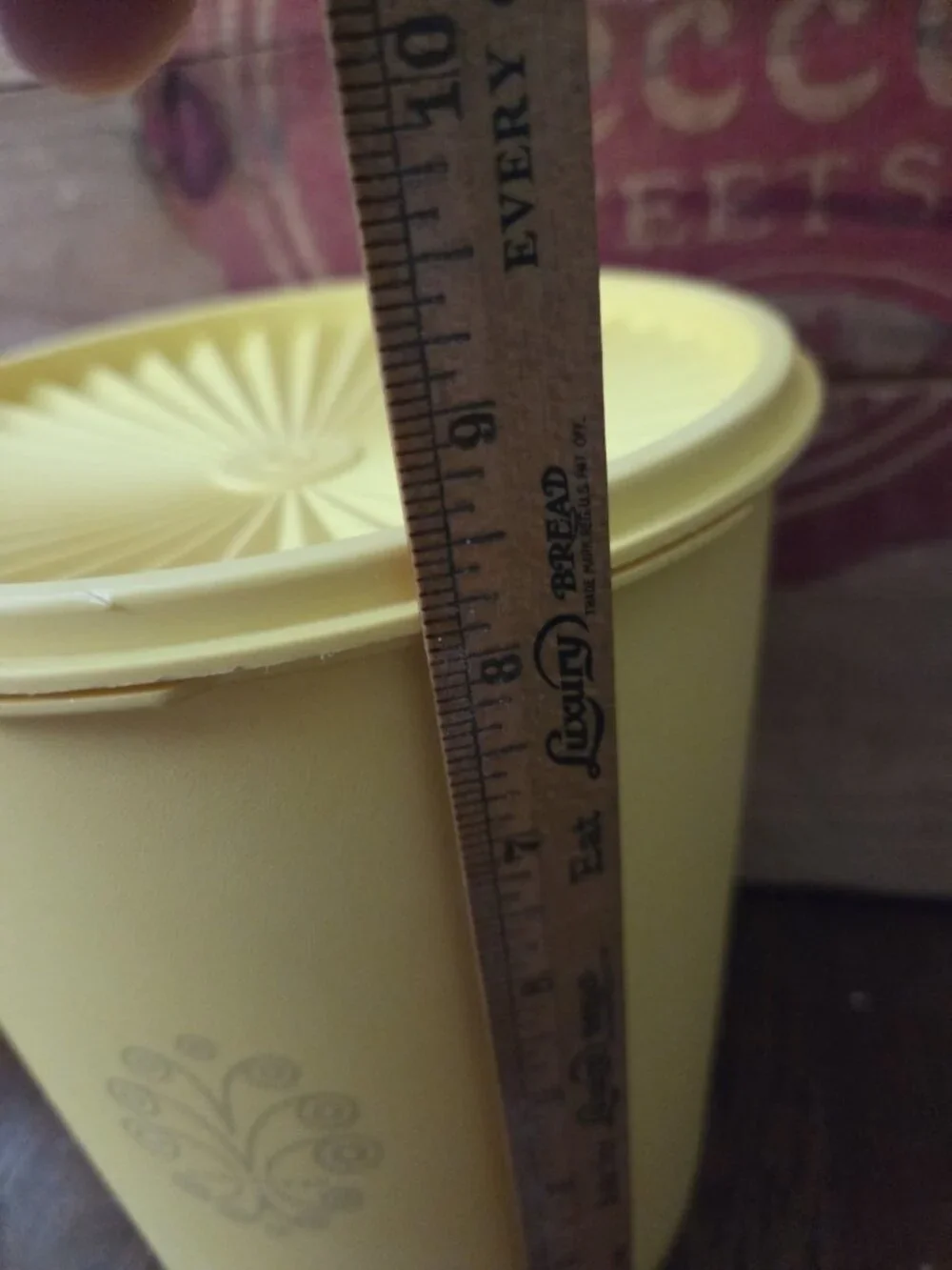 Vintage Tupperware Yellow 8.5